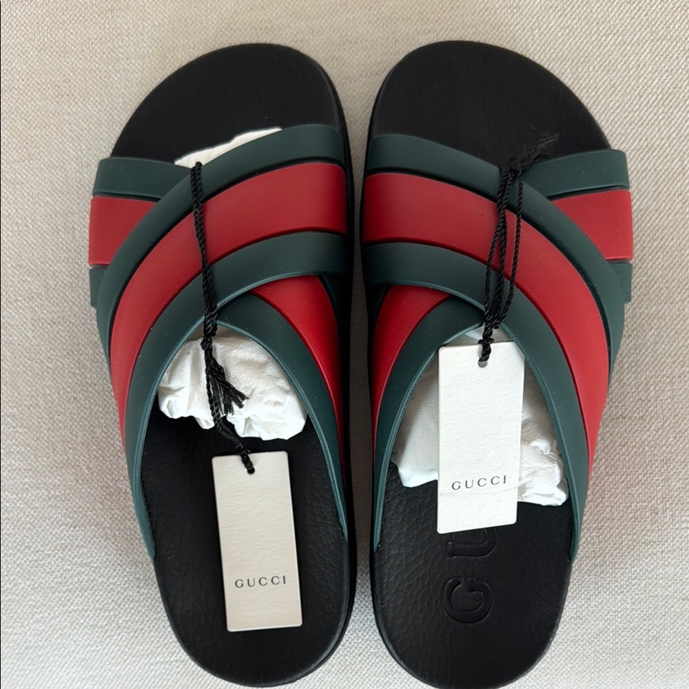 Gucci Red and Green Women's Sandals